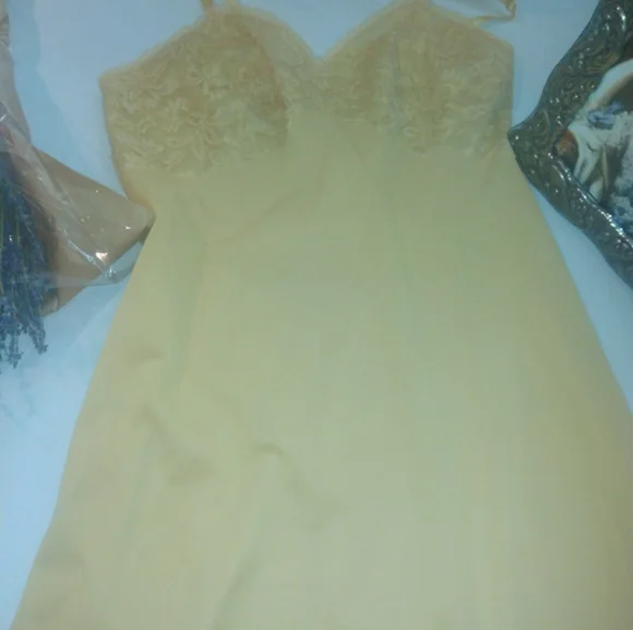 Vintage vanity fair - Picture 3 of 9